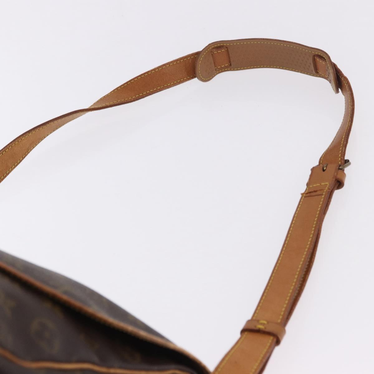 LOUIS VUITTON Monogram Saumur 35 Shoulder Bag M42254 LV Auth BA14173