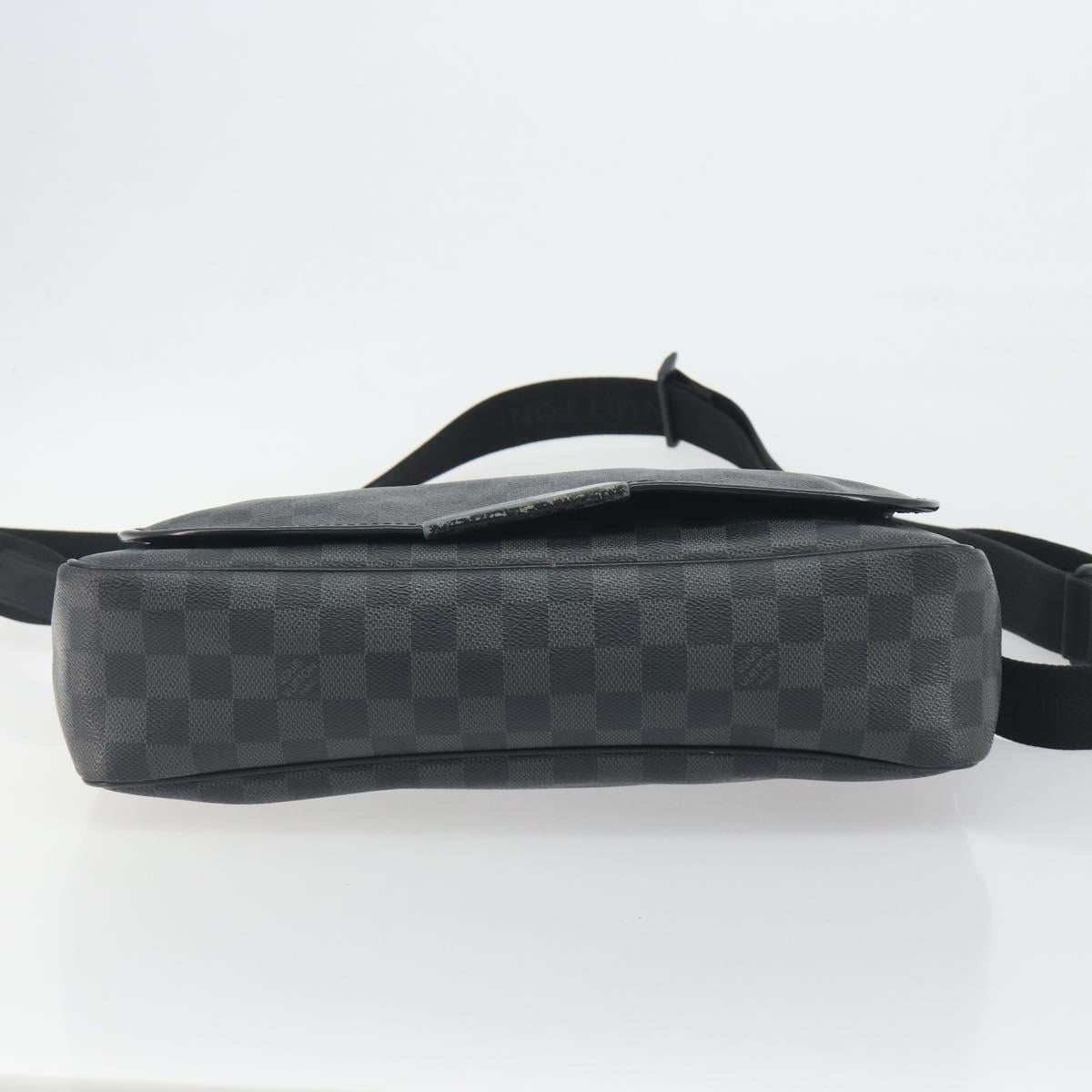 LOUIS VUITTON Damier Grafitte Daniel MM Shoulder Bag N58029 LV Auth BA14176A
