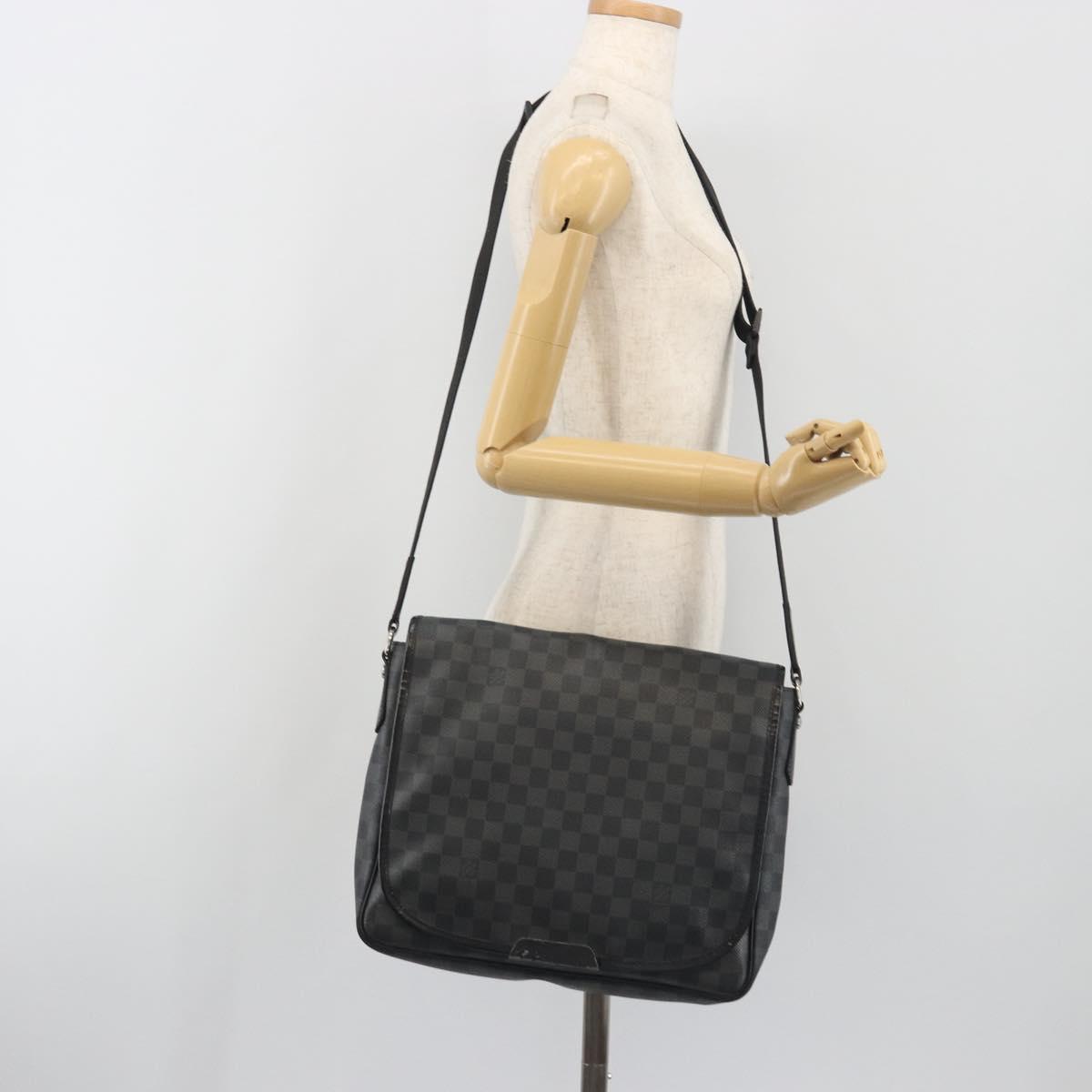 LOUIS VUITTON Damier Grafitte Daniel MM Shoulder Bag N58029 LV Auth BA14176A
