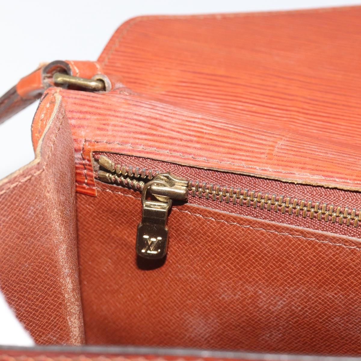 LOUIS VUITTON Epi Sellier Dragonne Clutch Bag Brown M52613 LV Auth BA14195