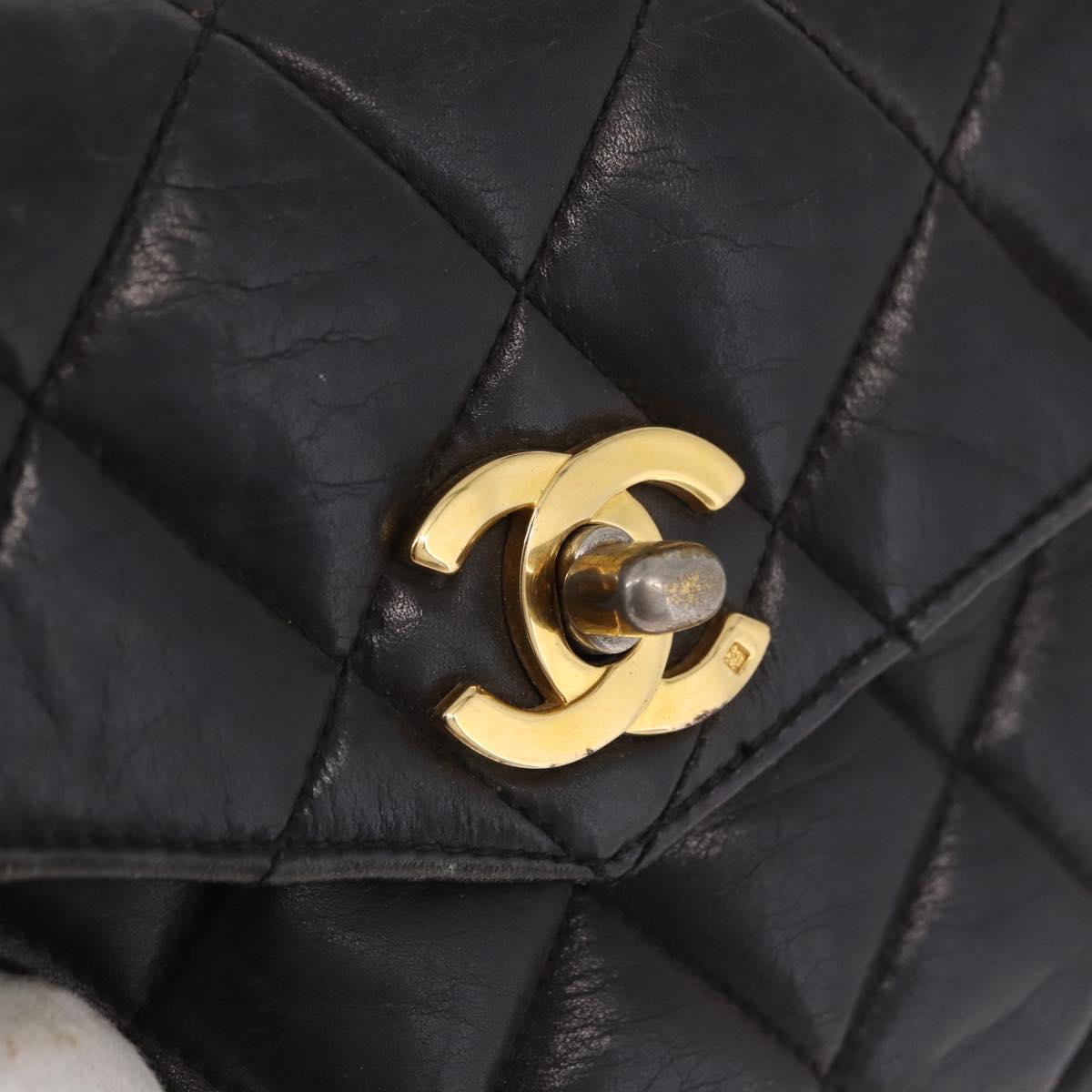 CHANEL Matelasse Waist bag Lamb Skin Red Gold CC Auth BA14211