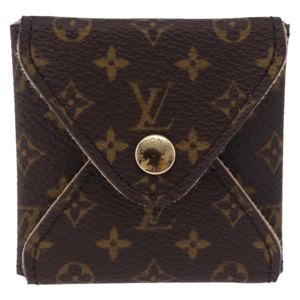 LOUIS VUITTON Monogram Accessory Case LV Auth BA14233