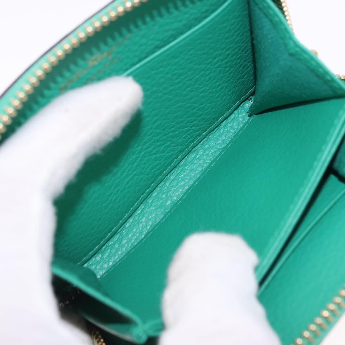 Salvatore Ferragamo Gancini Coin Purse Leather Green Gold Tone Auth BA14262M