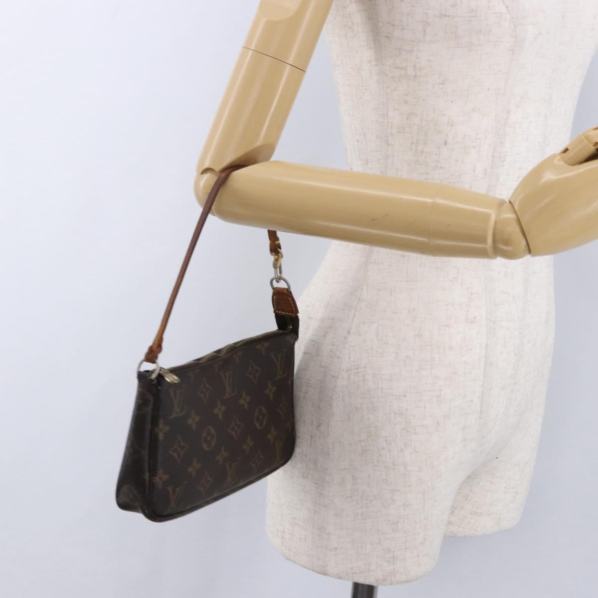 LOUIS VUITTON Monogram Pochette Accessoires Pouch M51980 LV Auth BA14371