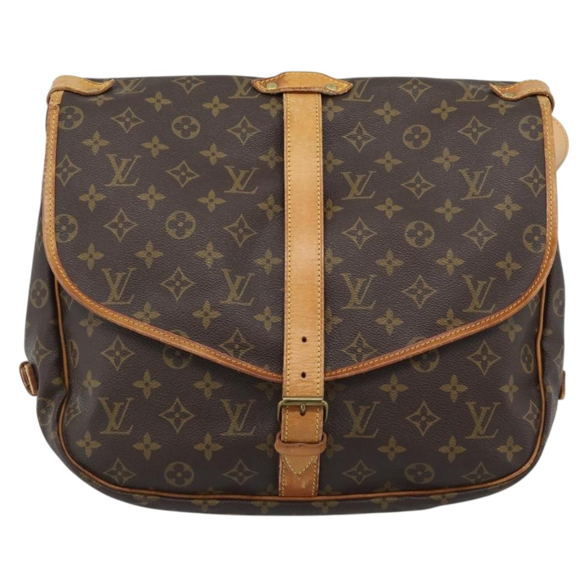 LOUIS VUITTON Monogram Saumur 35 Shoulder Bag M42254 LV Auth BA14391