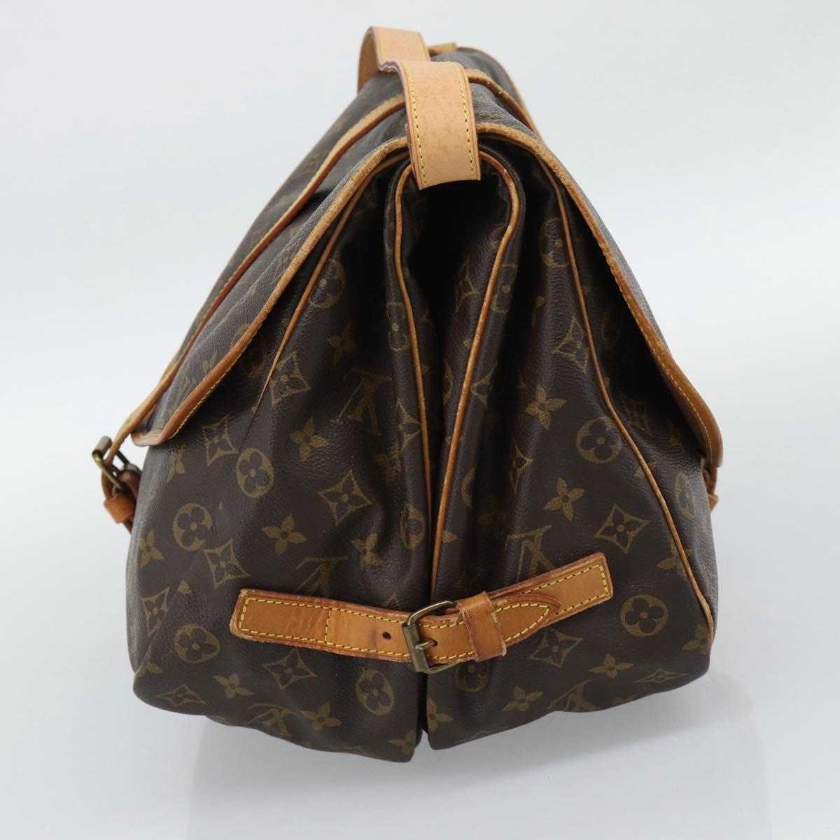 LOUIS VUITTON Monogram Saumur 35 Shoulder Bag M42254 LV Auth BA14391