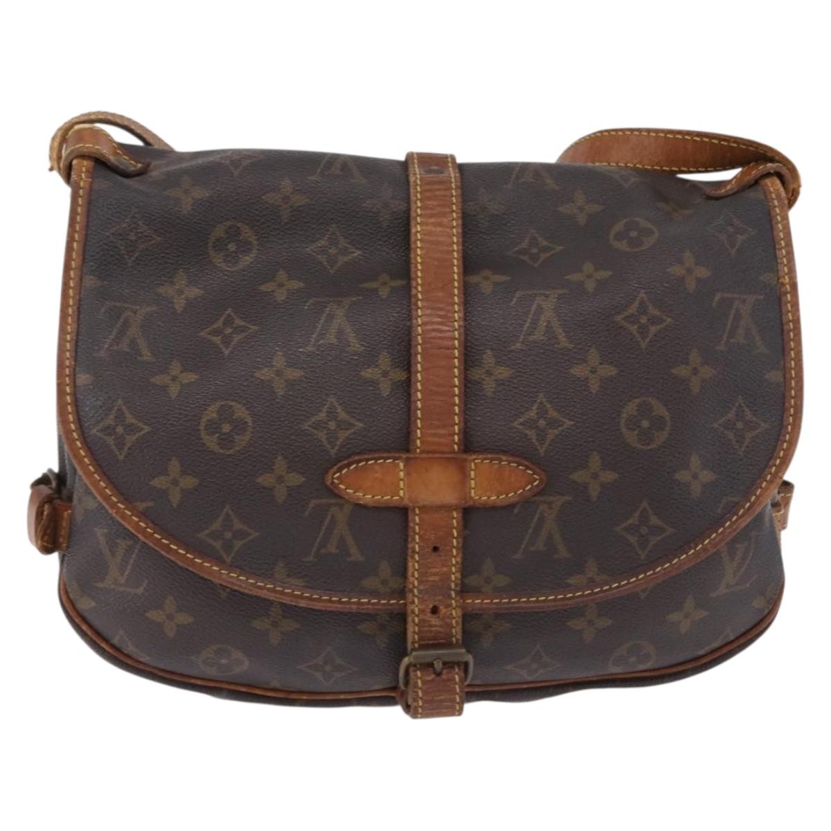 LOUIS VUITTON Monogram Saumur 30 Shoulder Bag M42256 LV Auth BA14441