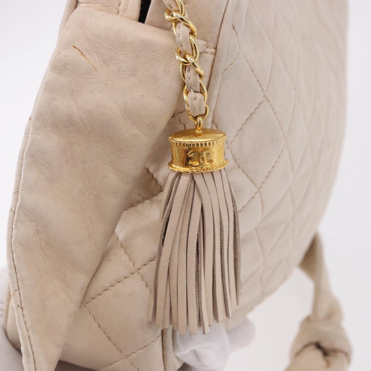 CHANEL Matelasse Shoulder Bag Lamb Skin White Gold CC Auth BA14472