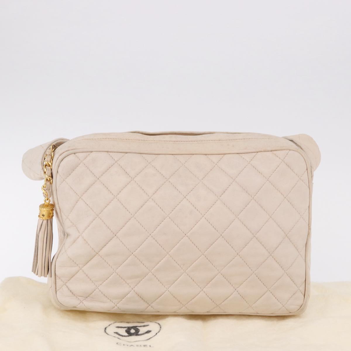 CHANEL Matelasse Shoulder Bag Lamb Skin White Gold CC Auth BA14472