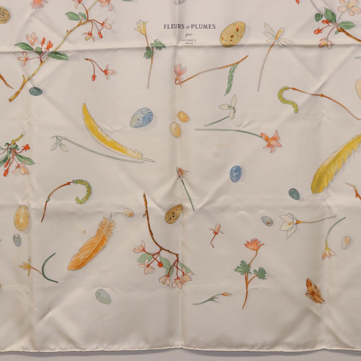 HERMES Carre 90 Scarf Silk White Auth BA14507