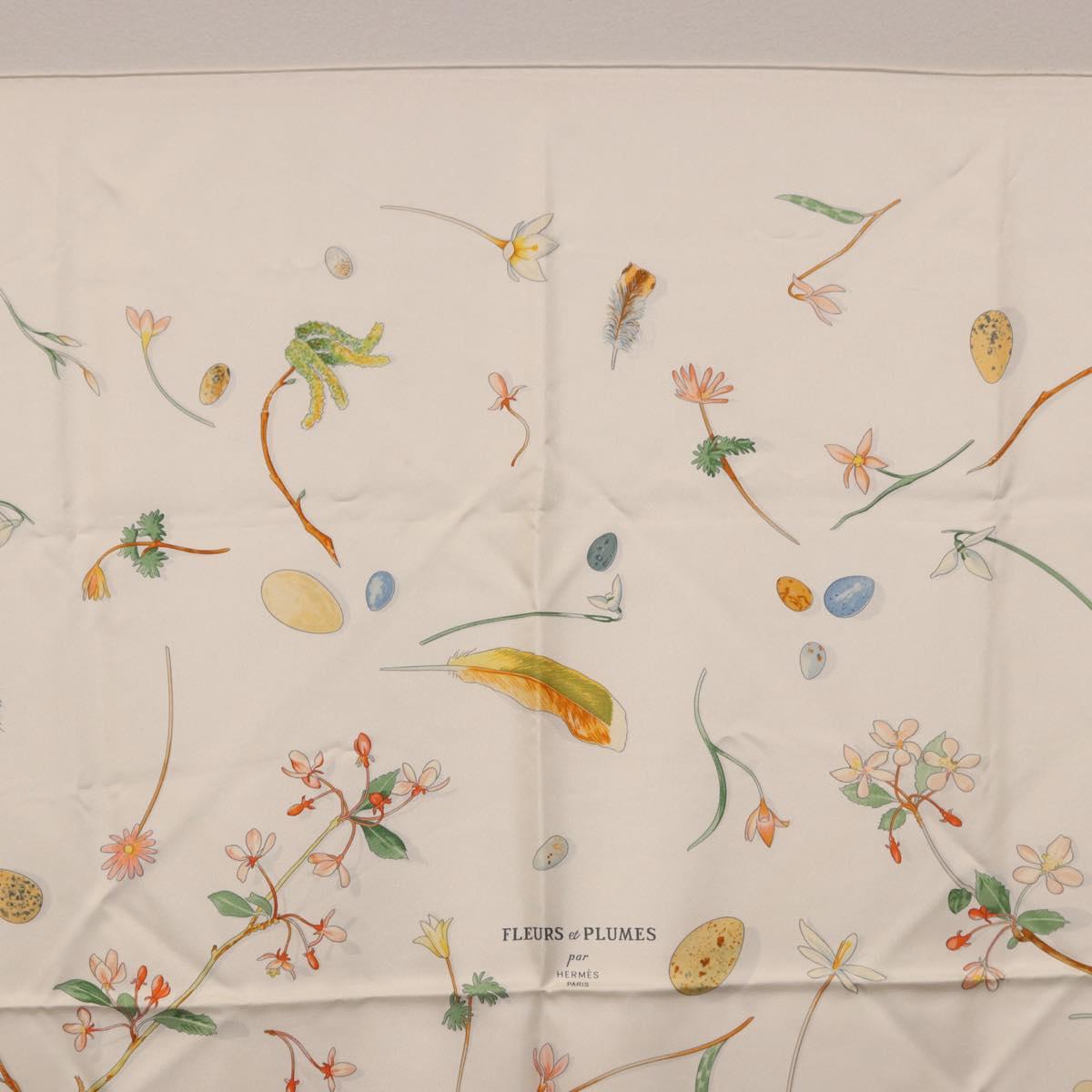 HERMES Carre 90 Scarf Silk White Auth BA14507