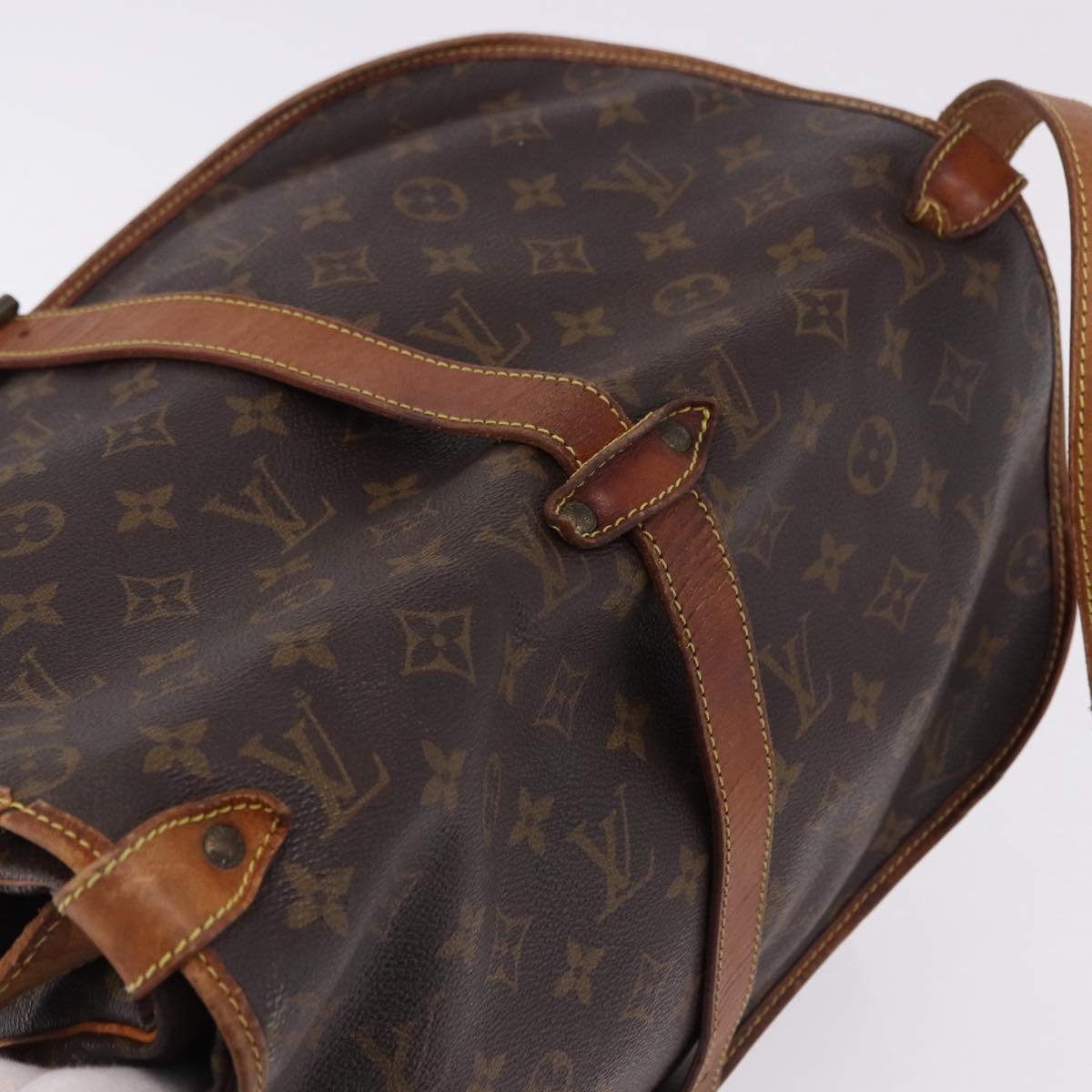 LOUIS VUITTON Monogram Saumur 35 Shoulder Bag M42254 LV Auth BA14551
