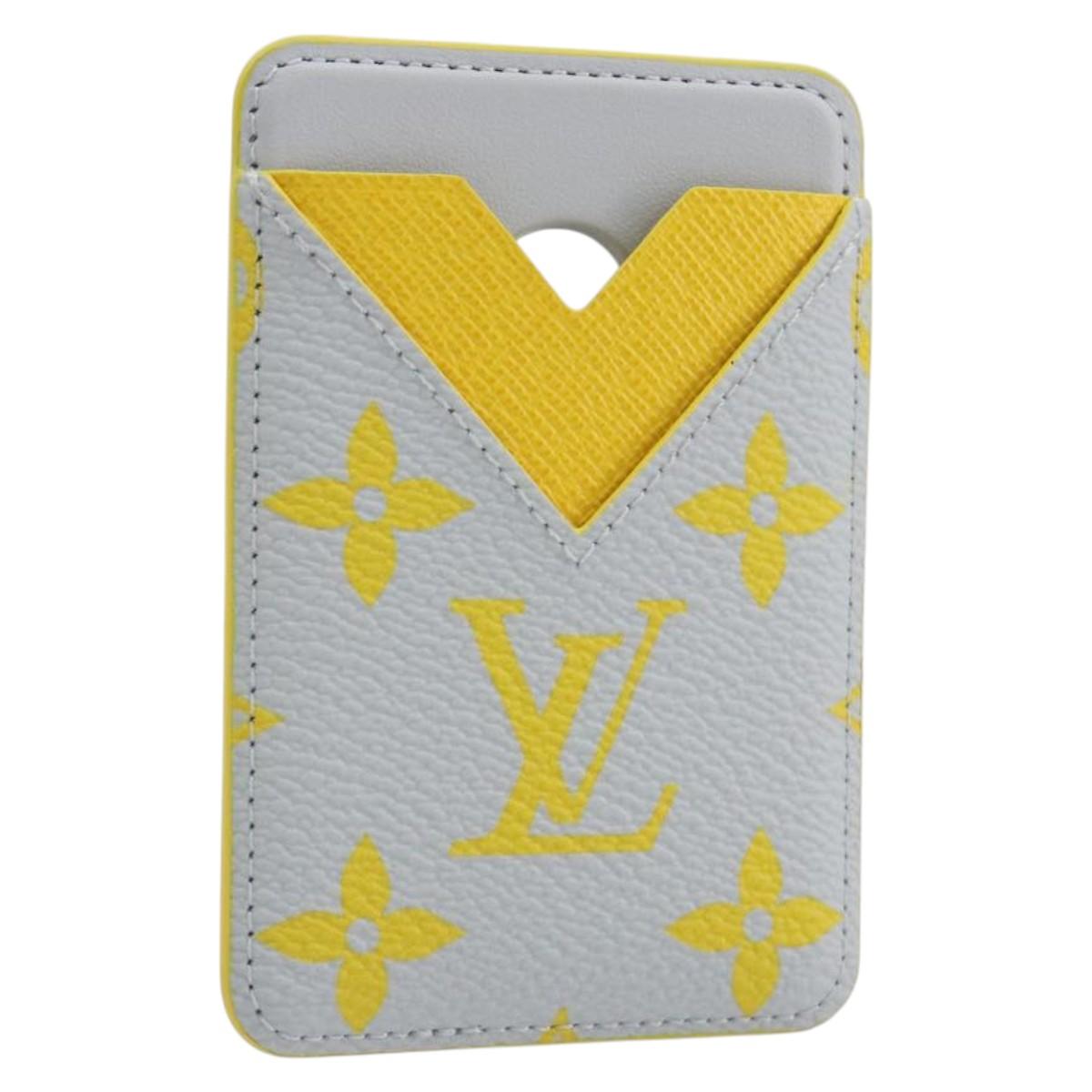 LOUIS VUITTON Monogram Glow Porte Cartes Magnet Yellow M15033 LV Auth BA14624SAM