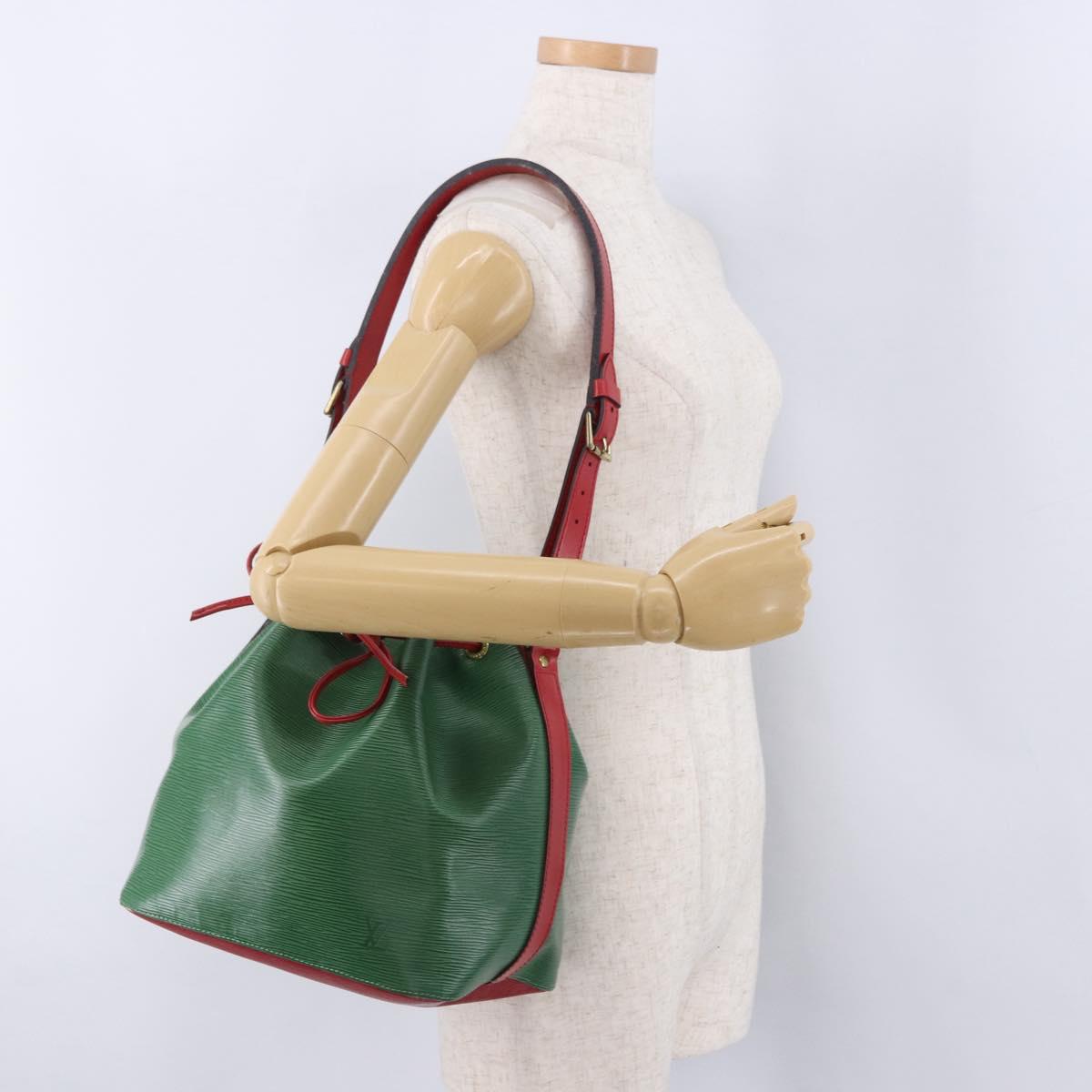 LOUIS VUITTON Epi Petit Noe Shoulder Bag Green Red M44147 LV Auth BA14655A