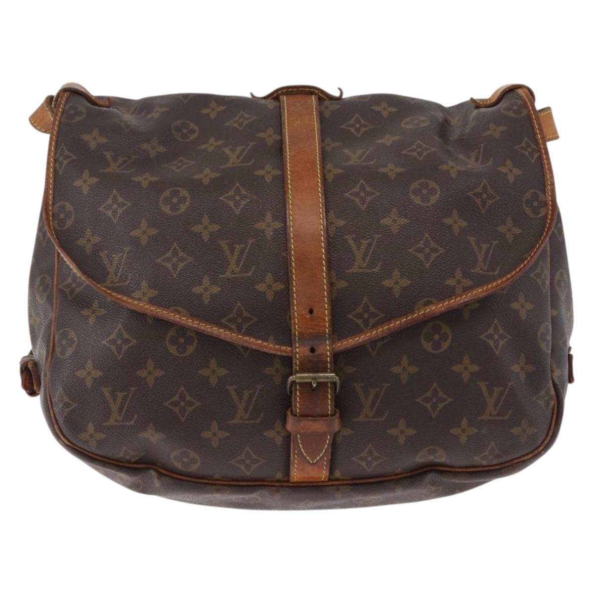 LOUIS VUITTON Monogram Saumur 35 Shoulder Bag M42254 LV Auth BA14675