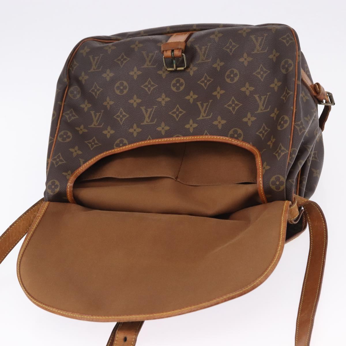 LOUIS VUITTON Monogram Saumur 35 Shoulder Bag M42254 LV Auth BA14675