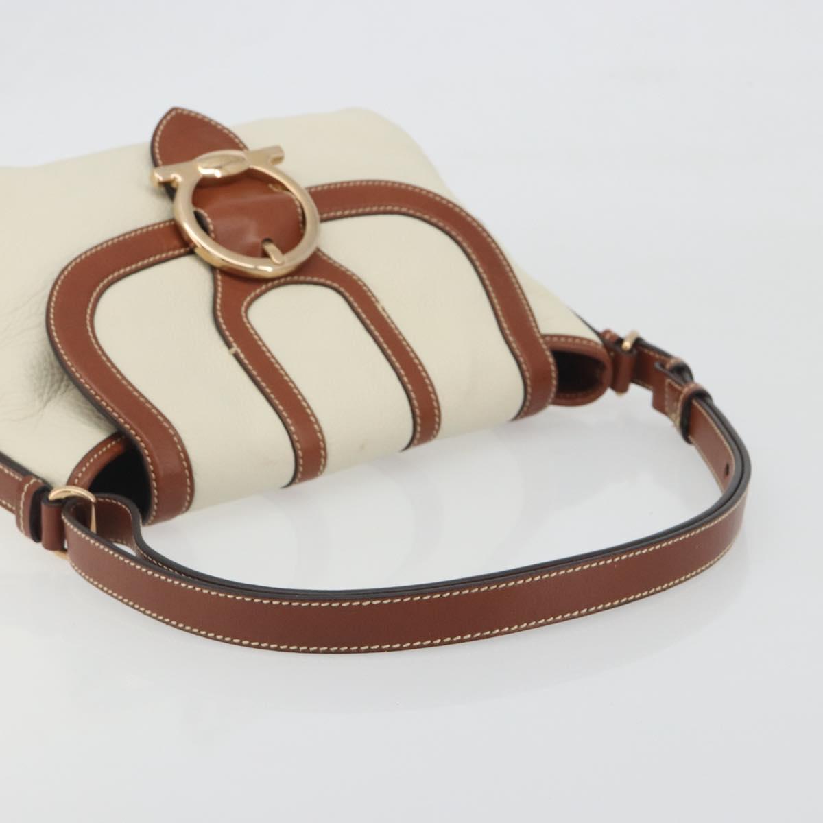 Salvatore Ferragamo Gancini Shoulder Bag Leather White Gold Tone Auth BA14684