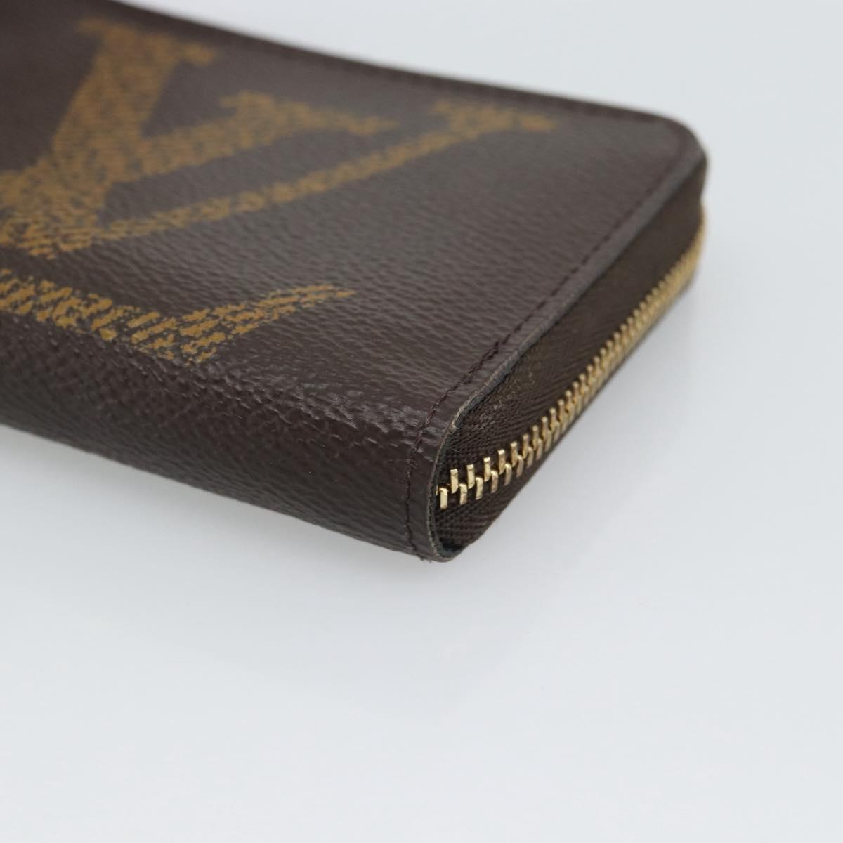 LOUIS VUITTON Monogram Giant Zippy Coin Purse Coin Purse M67690 LV Auth BA14732M