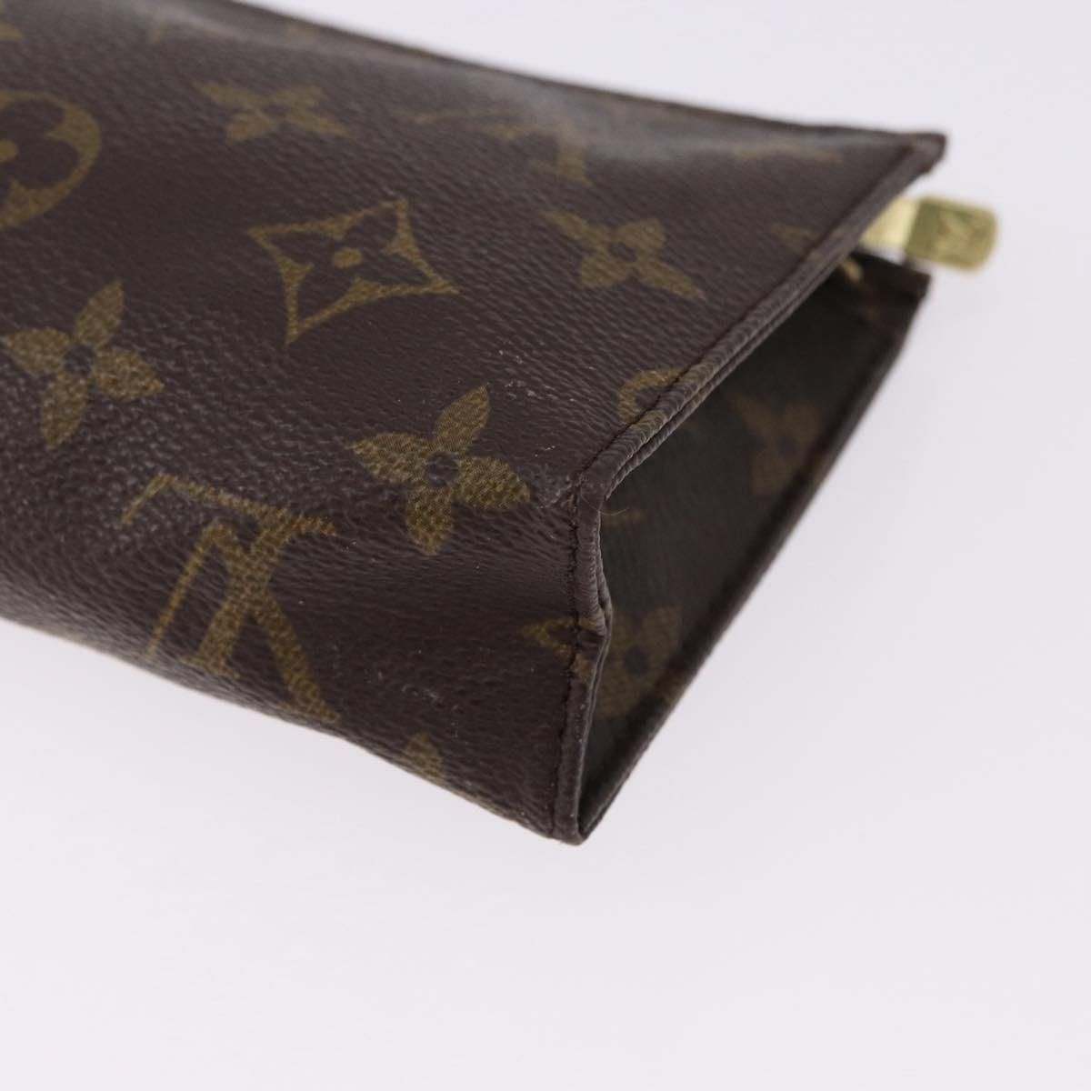 LOUIS VUITTON Monogram Poche Toilette 15 Pouch M47546 LV Auth BA14760