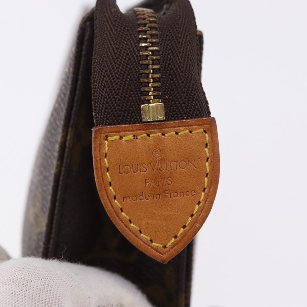 LOUIS VUITTON Monogram Poche Toilette 15 Pouch M47546 LV Auth BA14760