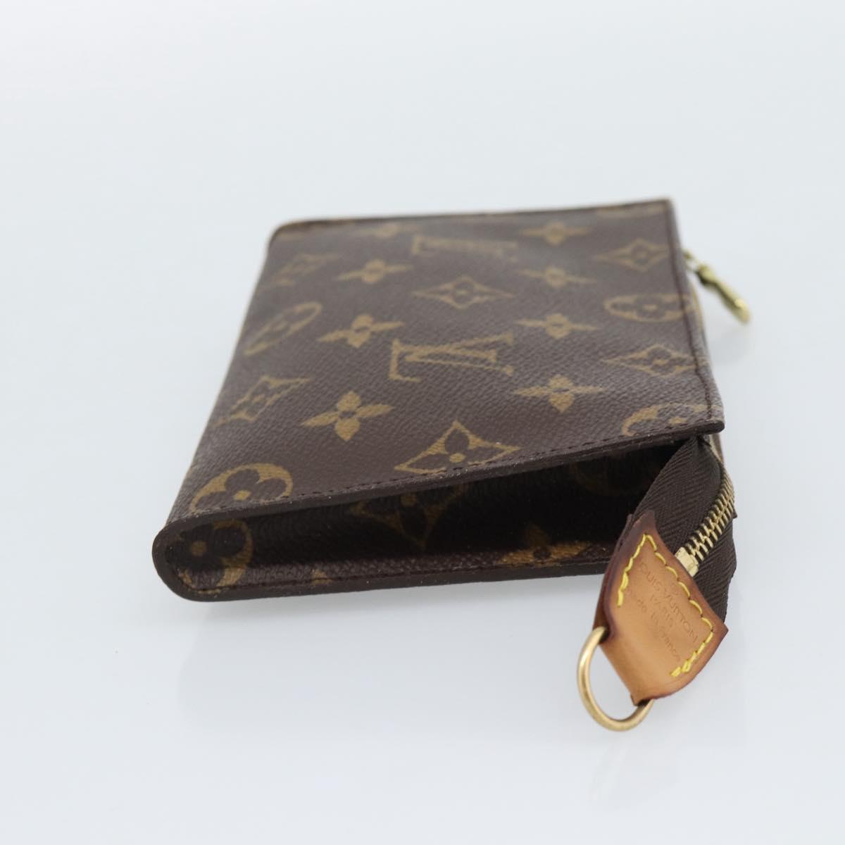 LOUIS VUITTON Monogram Bucket PM Pouch Accessory Pouch LV Auth BA14761