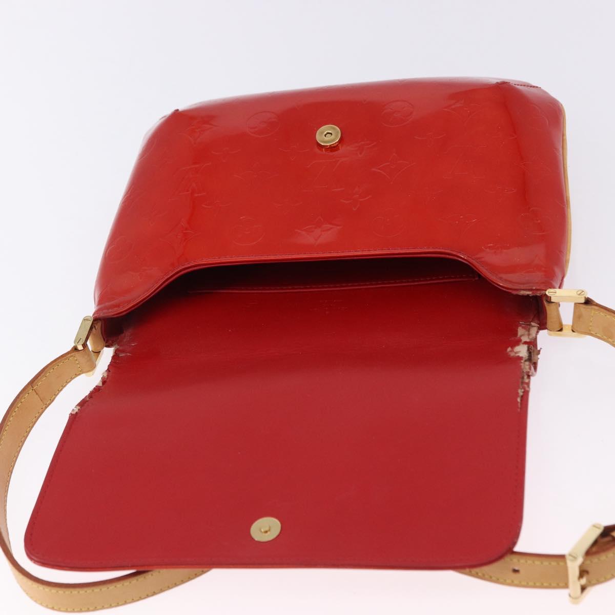 LOUIS VUITTON Monogram Vernis Thompson Street Bag Red M91094 LV Auth BA14781