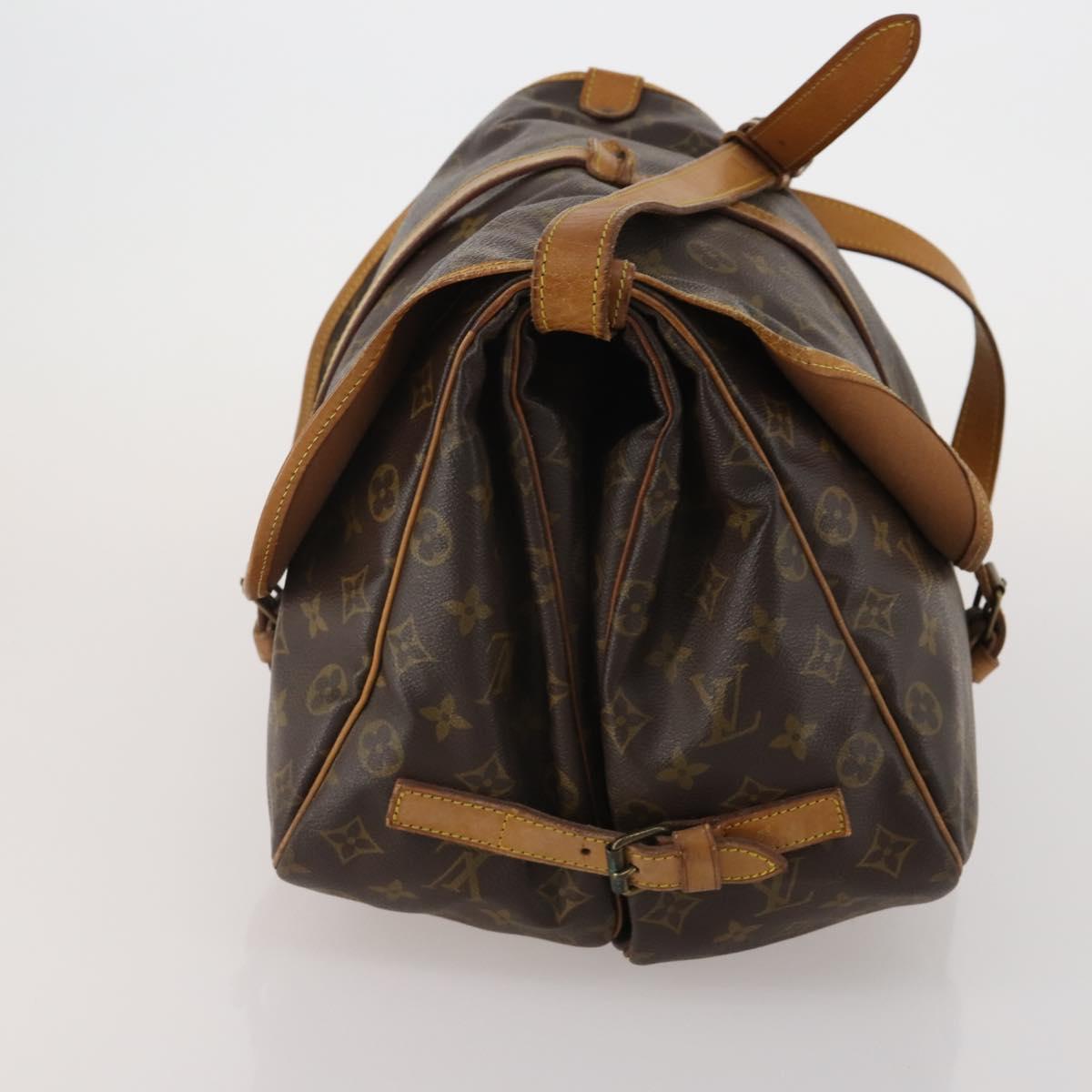 LOUIS VUITTON Monogram Saumur 35 Shoulder Bag M42254 LV Auth BA14790