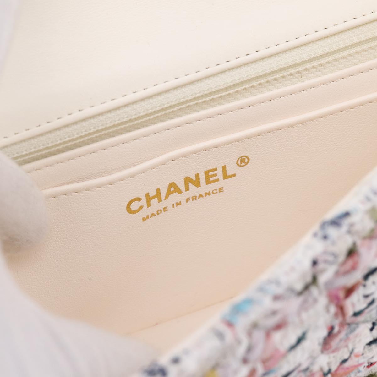 CHANEL Matelasse 20 Chain Shoulder Bag Tweed White Gold Tone CC Auth BA14812SM