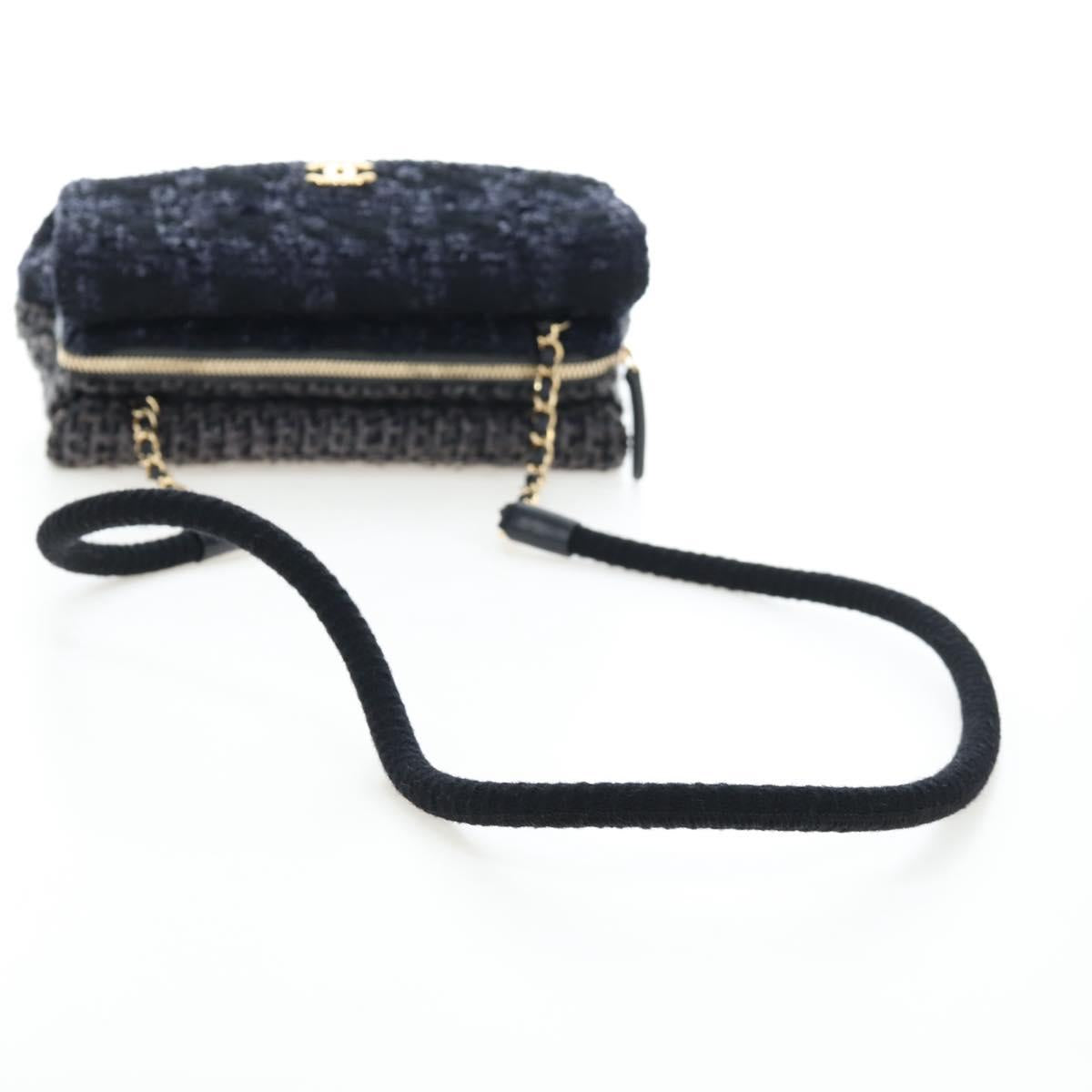 CHANEL Chain Shoulder Bag Tweed Black Gold Tone CC Auth BA14816SM