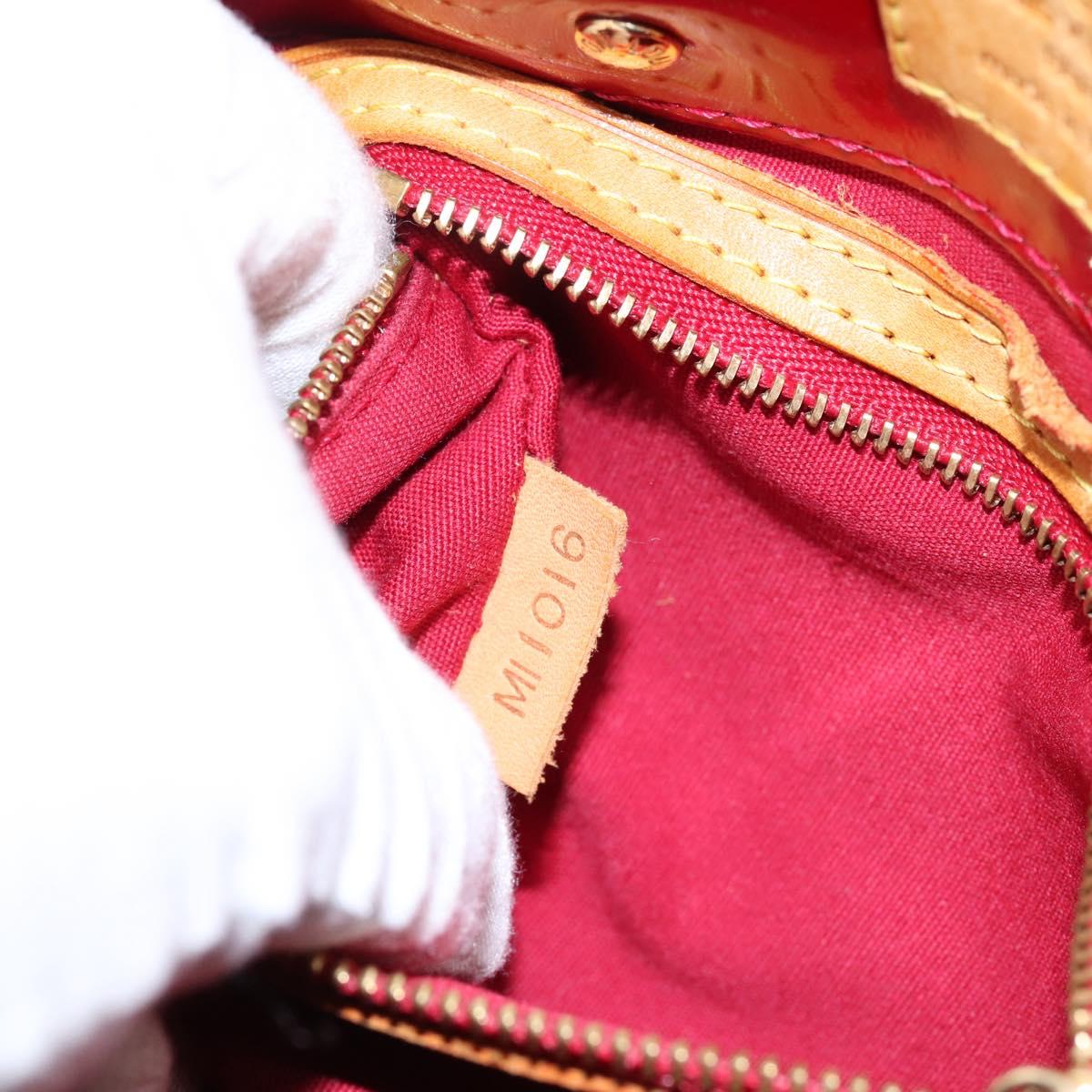 LOUIS VUITTON Monogram Vernis Reade PM Bag Pomme D'amour M91990 LV Auth BA14837