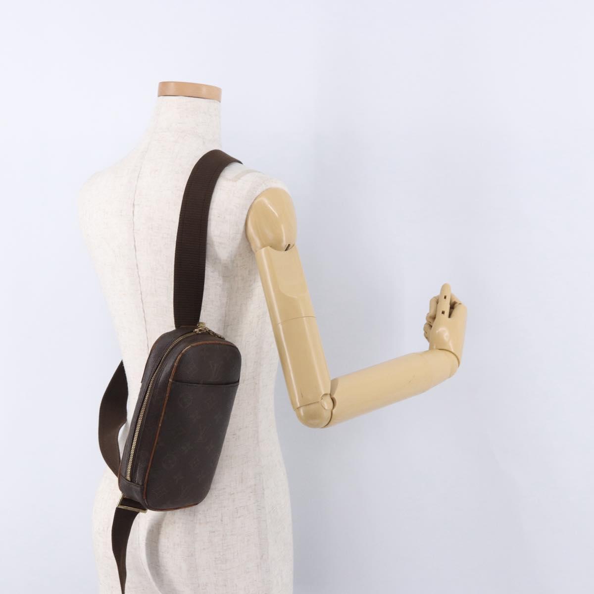 LOUIS VUITTON Monogram Pochette Gange Shoulder Bag M51870 LV Auth BA14902