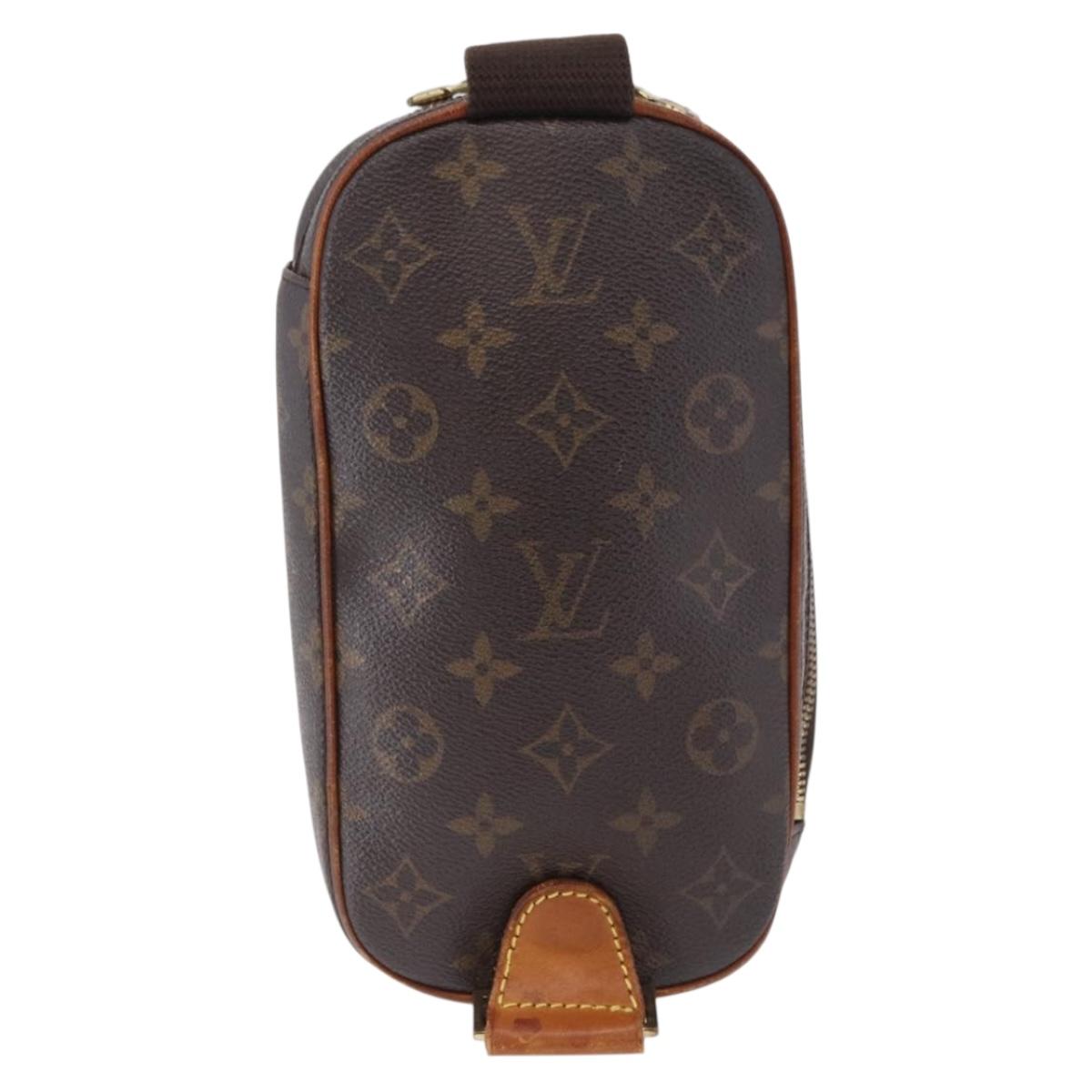 LOUIS VUITTON Monogram Pochette Gange Shoulder Bag M51870 LV Auth BA14920