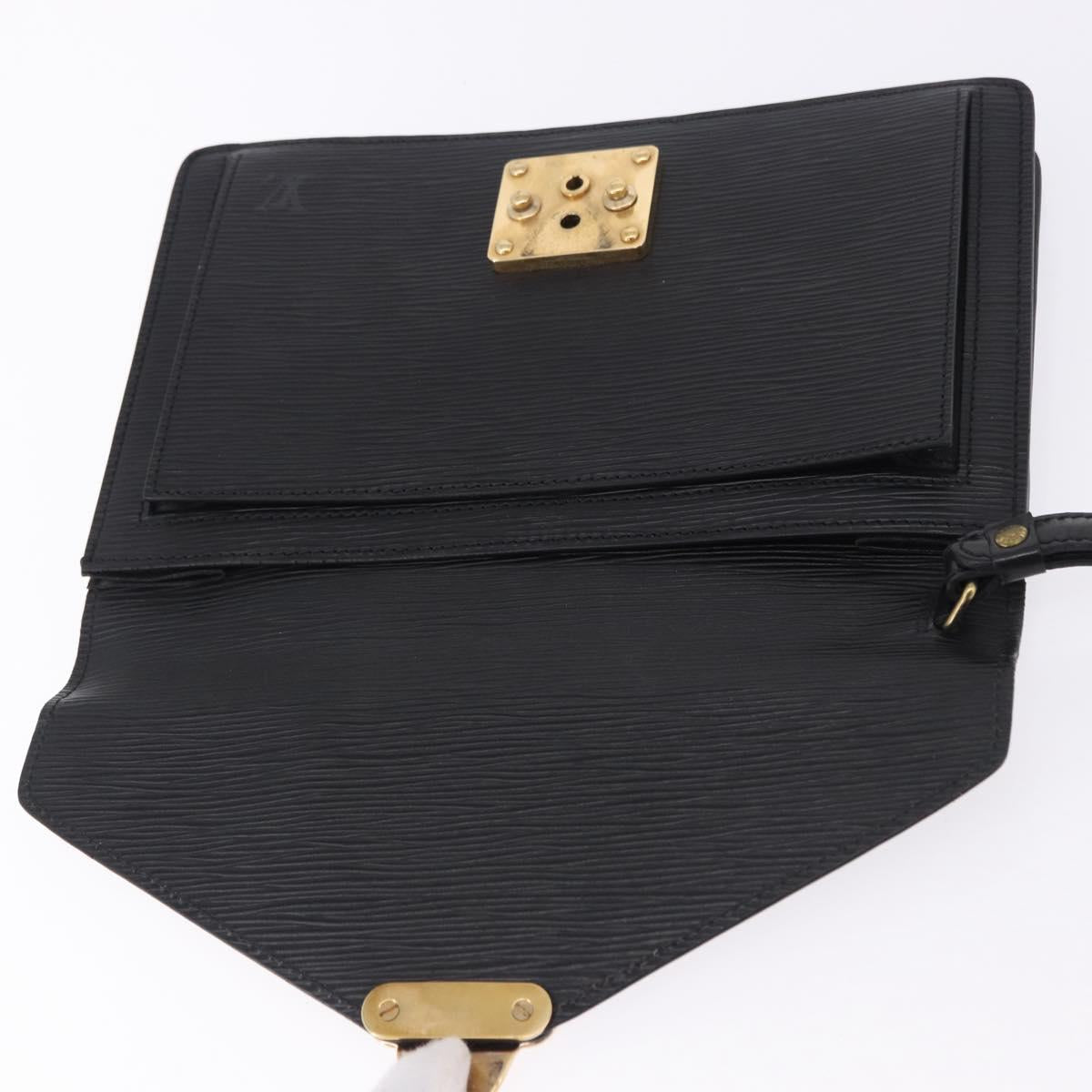 LOUIS VUITTON Epi Sellier Dragonne Clutch Bag Black M52612 LV Auth BA14932