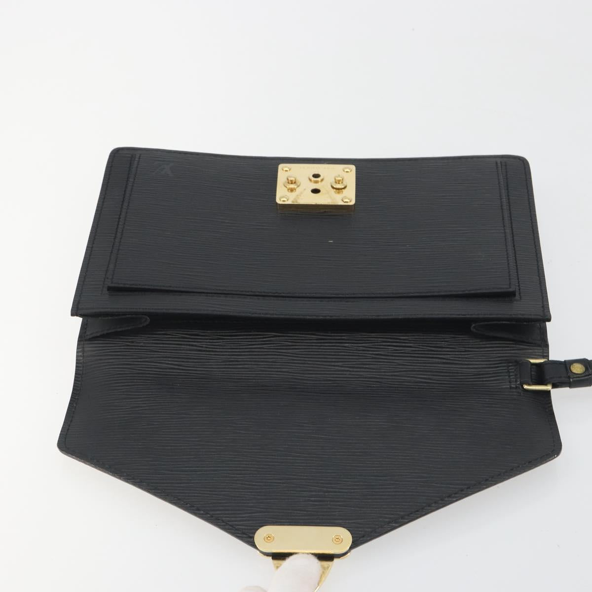 LOUIS VUITTON Epi Sellier Dragonne Clutch Bag Black M52612 LV Auth BA14957