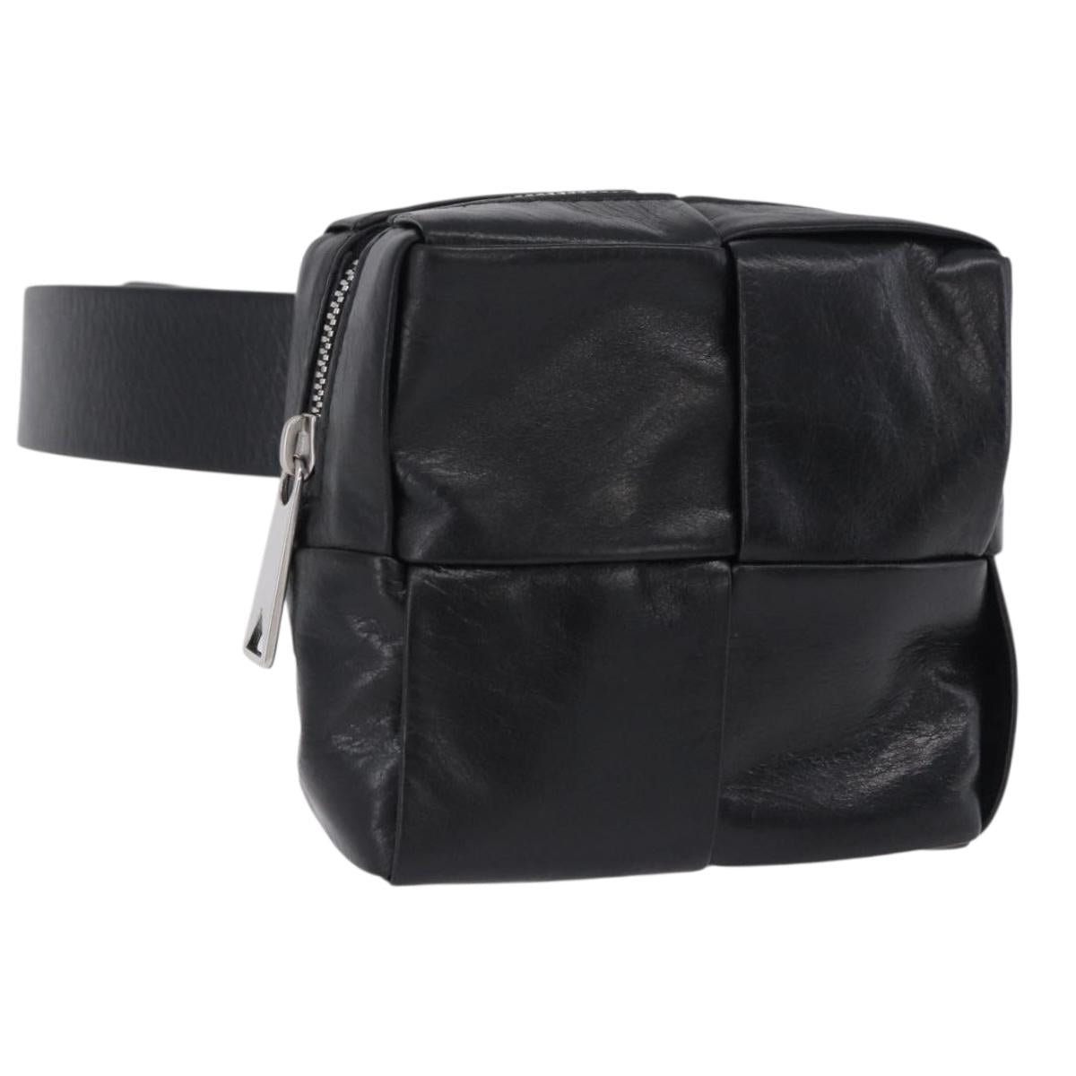 BOTTEGA VENETA MAXI INTRECCIATO Cassette Belt Bag Black Auth BA14968V