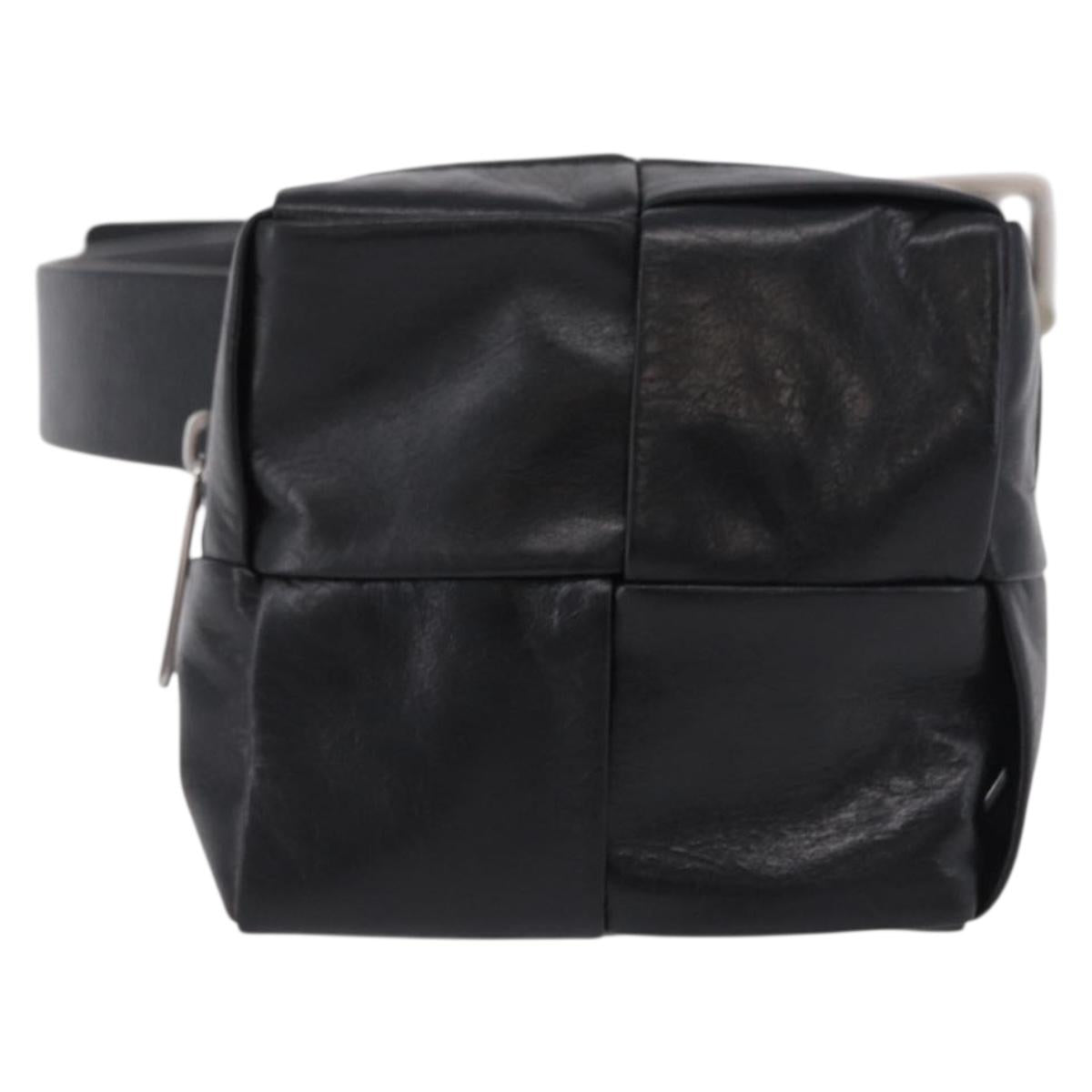 BOTTEGA VENETA MAXI INTRECCIATO Cassette Belt Bag Black Auth BA14968V