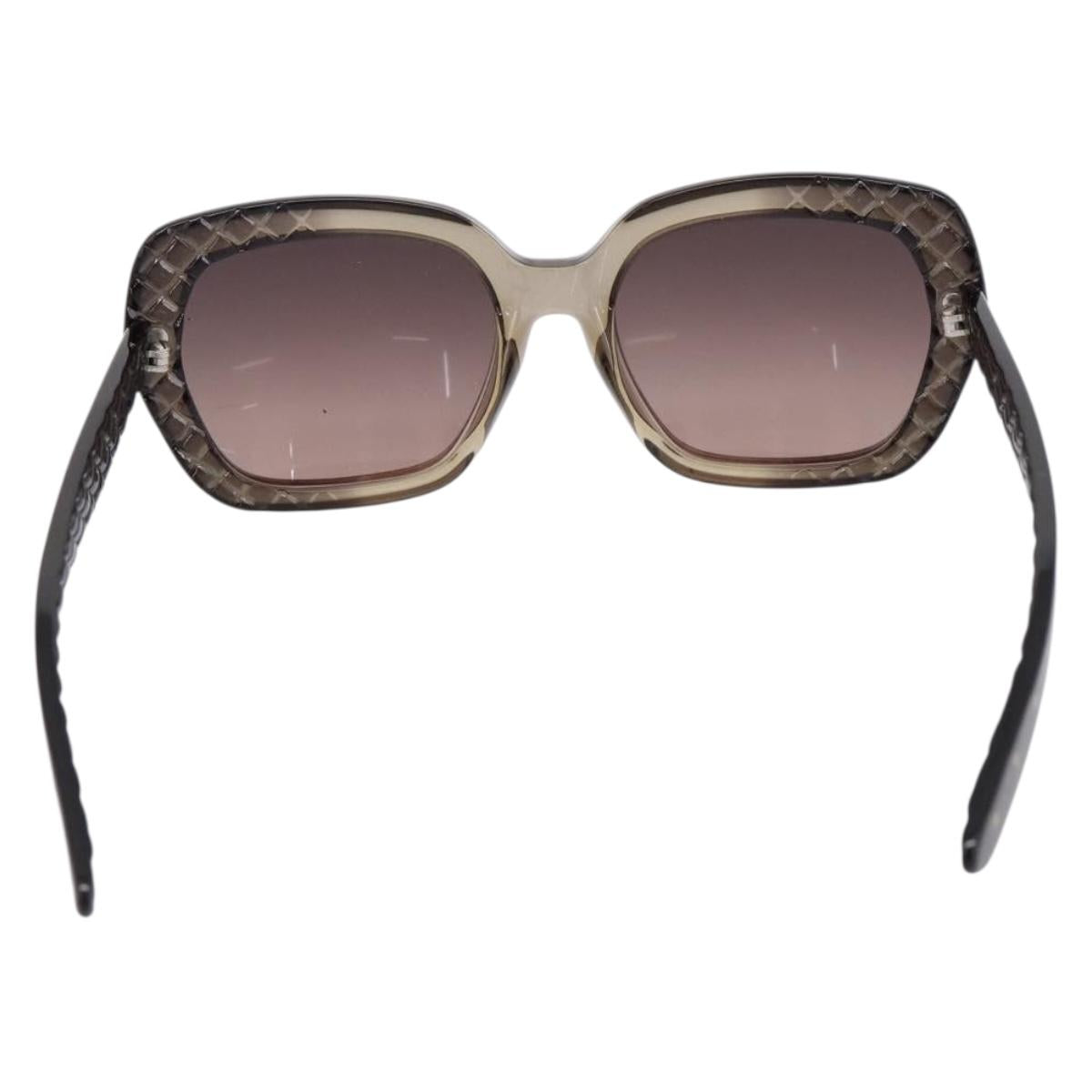 BOTTEGA VENETA INTRECCIATO Sunglasses Plastic Black Gold Tone Auth BA15035