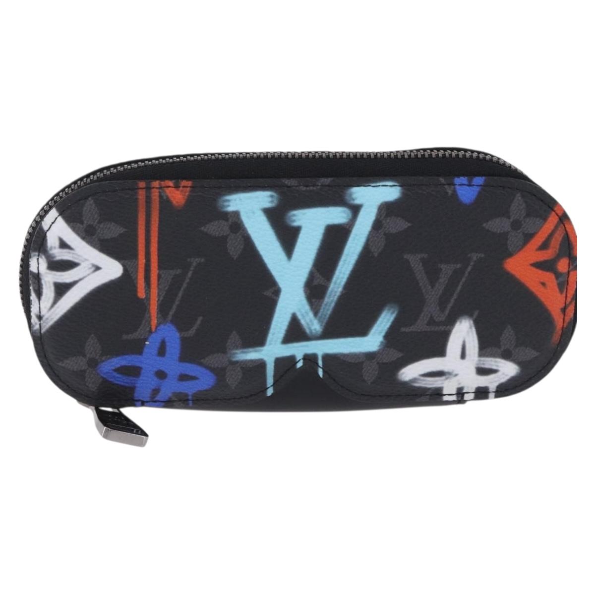 LOUIS VUITTON Monogram Eclipse Graffiti Etui Lunette GM GI0843 LV Auth BA15045M