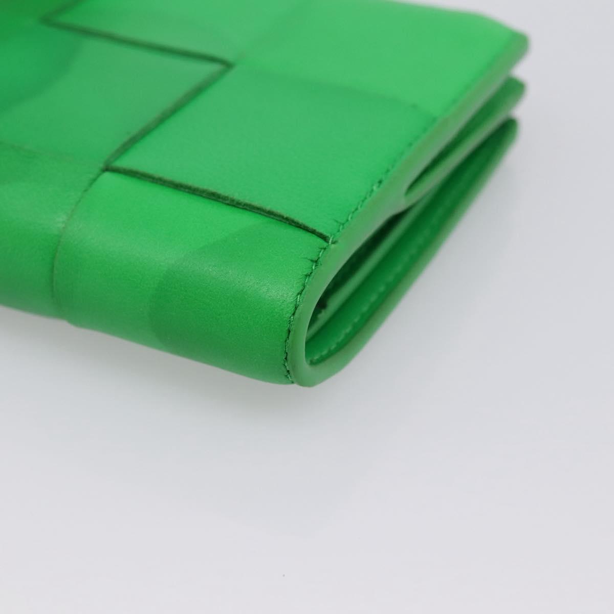 BOTTEGA VENETA MAXI INTRECCIATO Bifold Wallet Leather Green Gold Auth BA15047