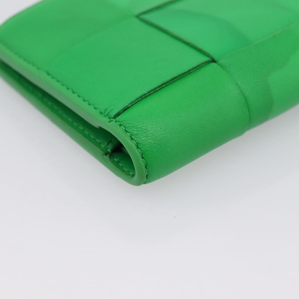 BOTTEGA VENETA MAXI INTRECCIATO Bifold Wallet Leather Green Gold Auth BA15047