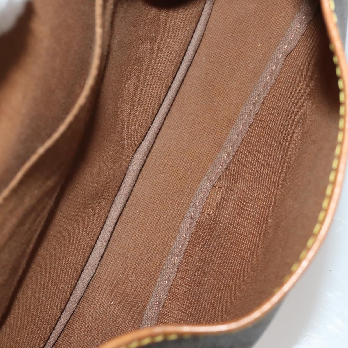 LOUIS VUITTON Monogram Saumur 30 Shoulder Bag M42256 LV Auth BA15083