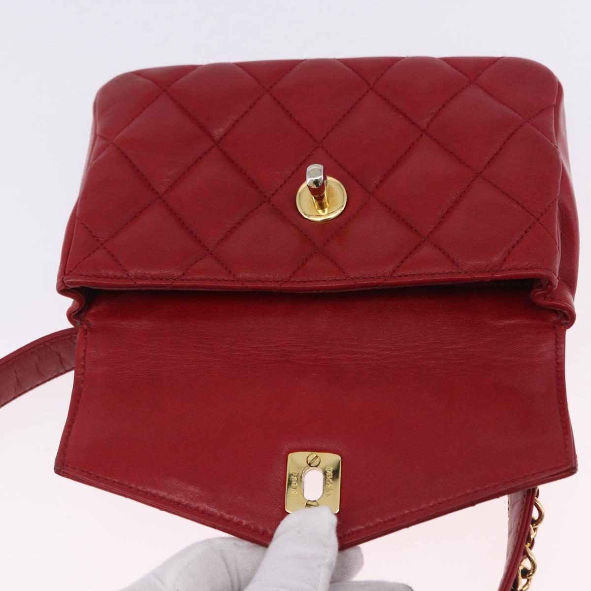 CHANEL Matelasse Waist bag Lamb Skin Red Gold CC Auth BA15205