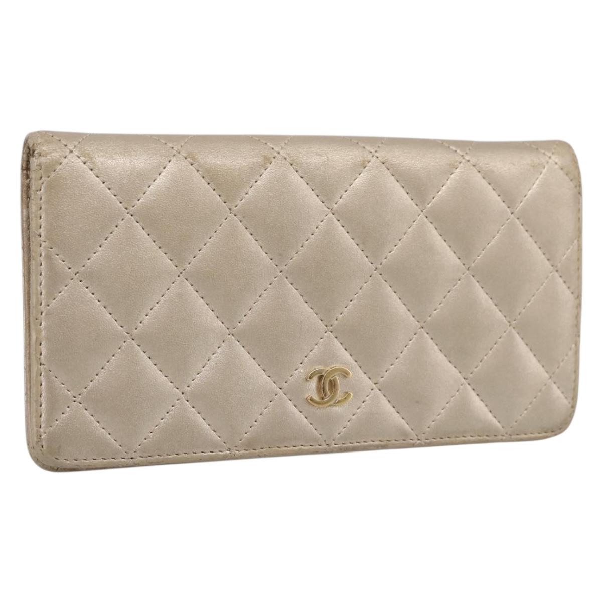 CHANEL Matelasse Long Wallet Lamb Skin Gold CC Auth BA15252