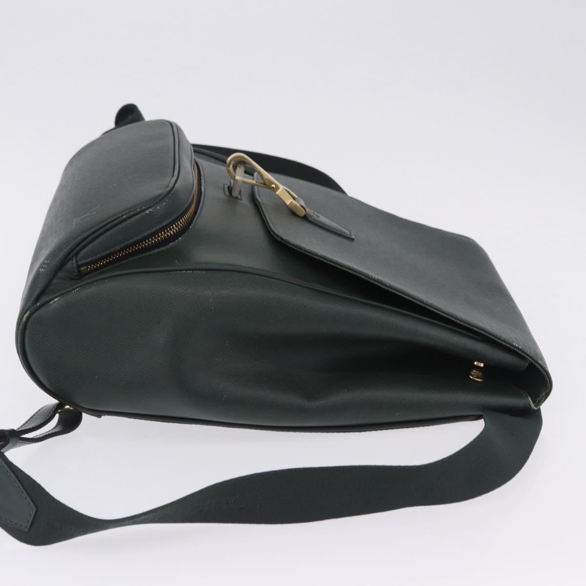 LOUIS VUITTON Taiga Cashier Backpack Epicea M30174 LV Auth BA15291