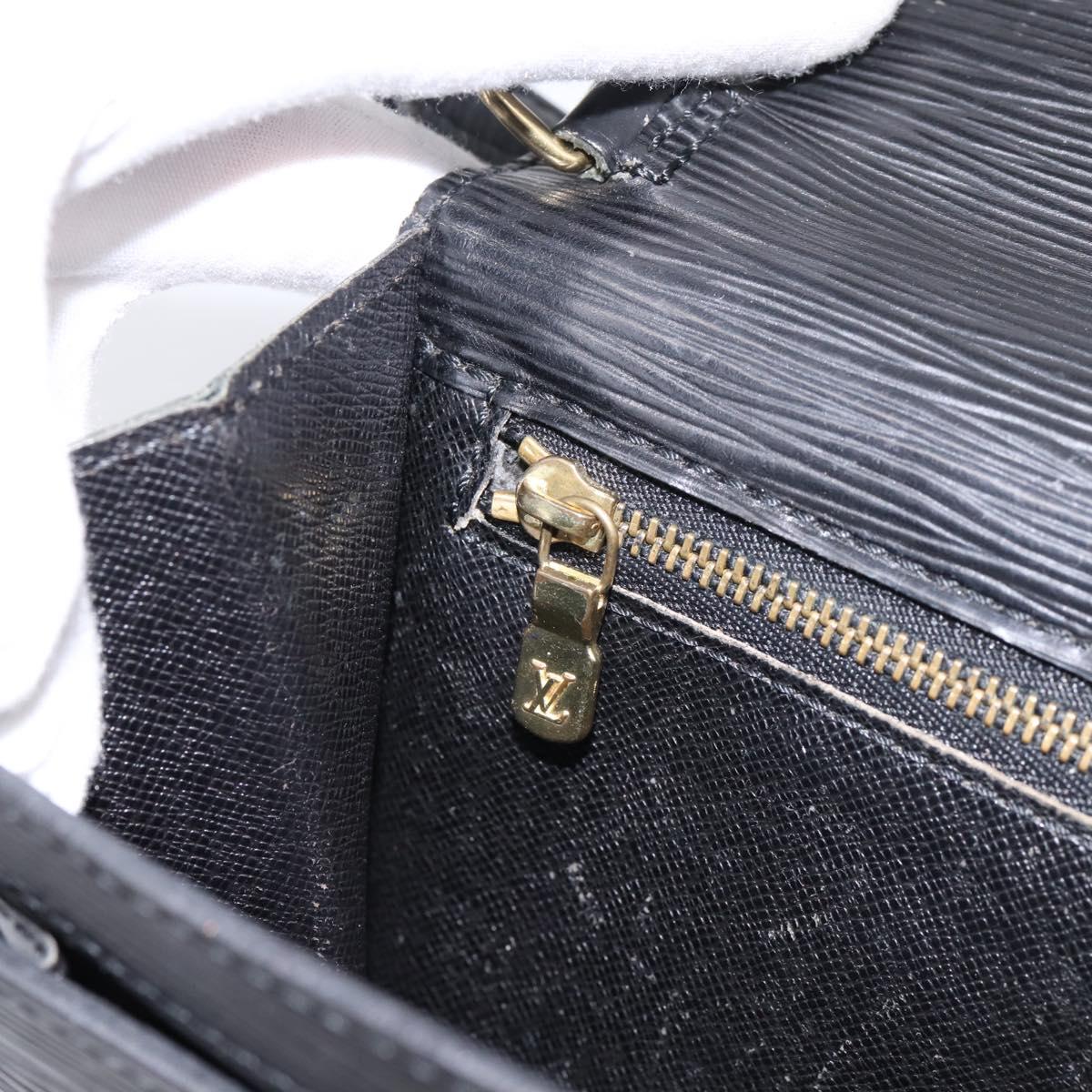 LOUIS VUITTON Epi Sellier Dragonne Clutch Bag Black M52612 LV Auth BA15301