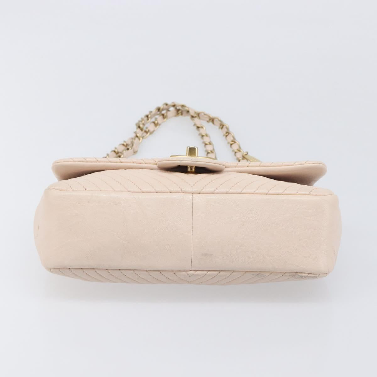 CHANEL V-stitched Chain Shoulder Bag Lamb Skin Ivory Gold Tone CC Auth BA15491V
