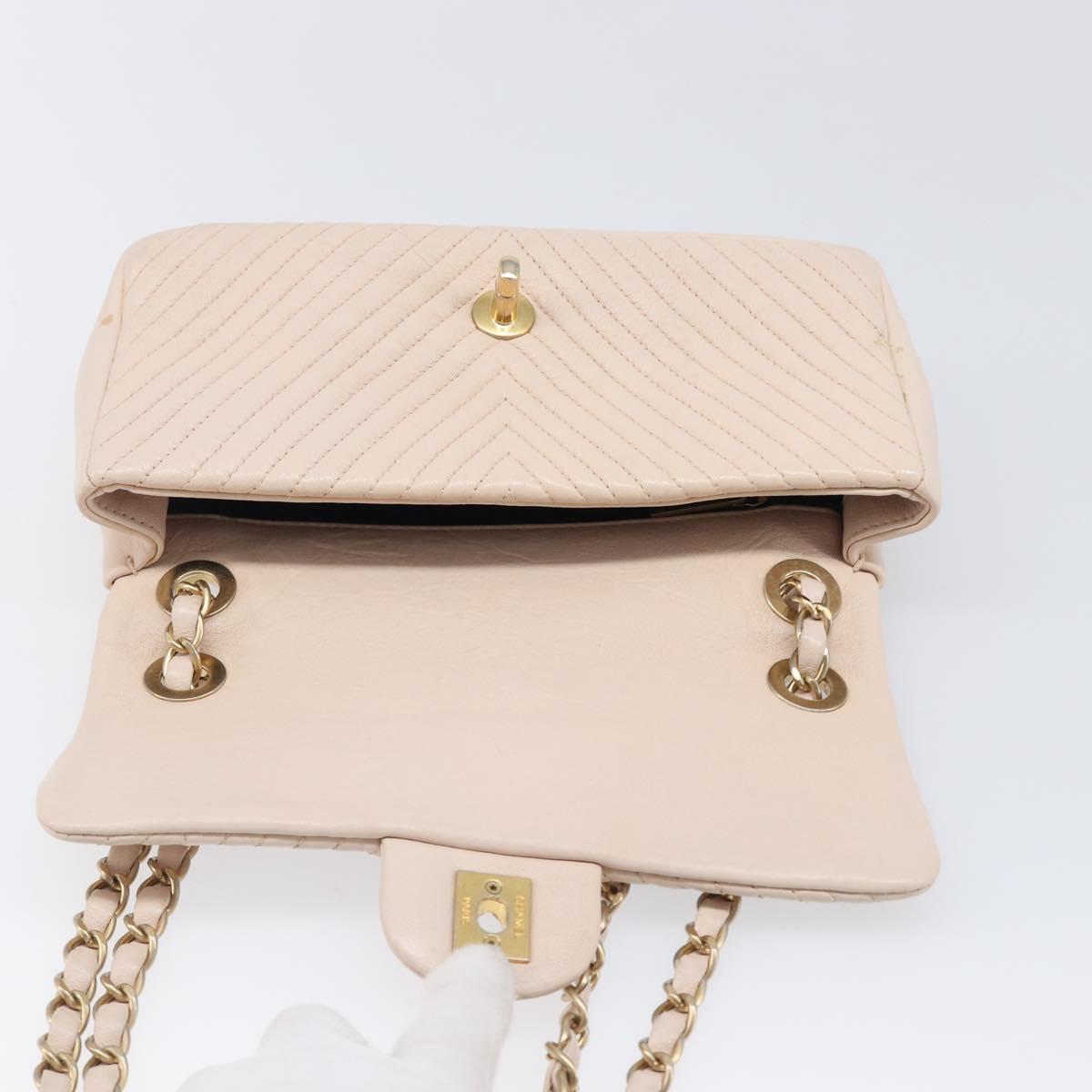 CHANEL V-stitched Chain Shoulder Bag Lamb Skin Ivory Gold Tone CC Auth BA15491V