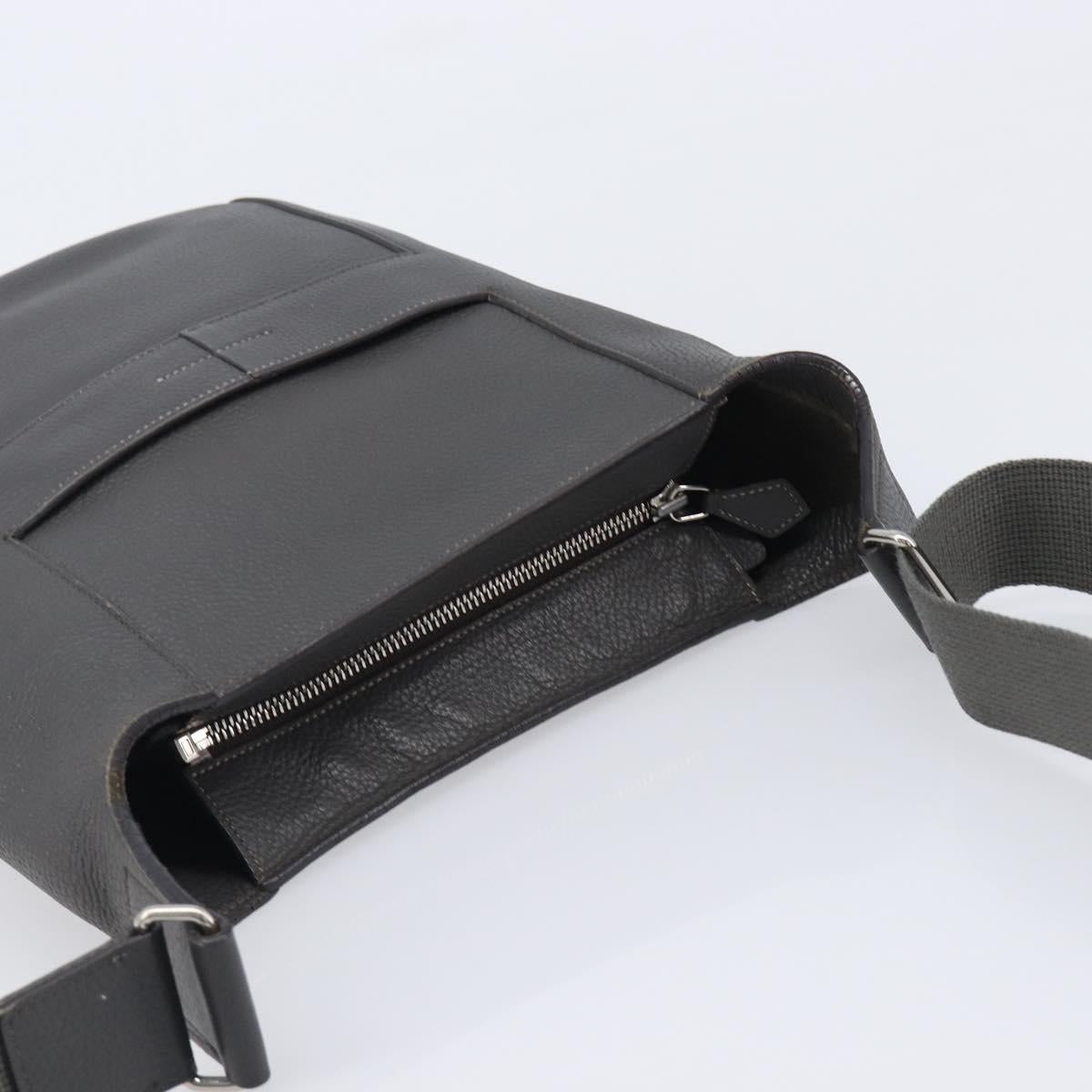 HERMES Good News Shoulder Bag Taurillon Clemence Gray Silver Auth BA15507V