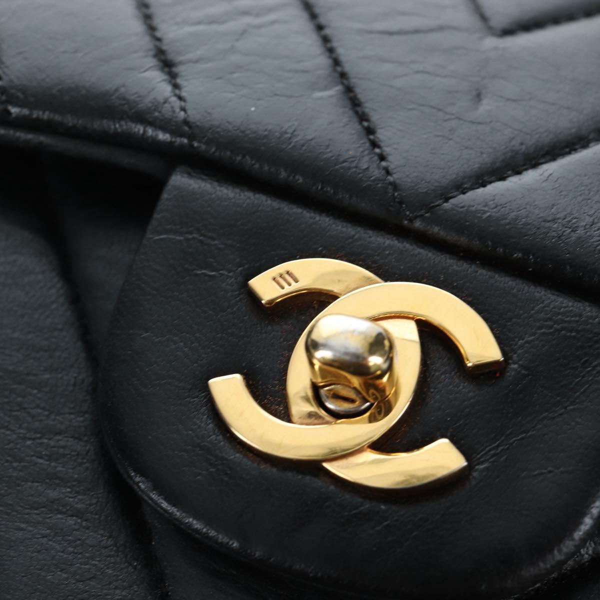 CHANEL V-stitch Chevron Double Flap Matelasse 25 Chain Shoulder Auth BA15583V