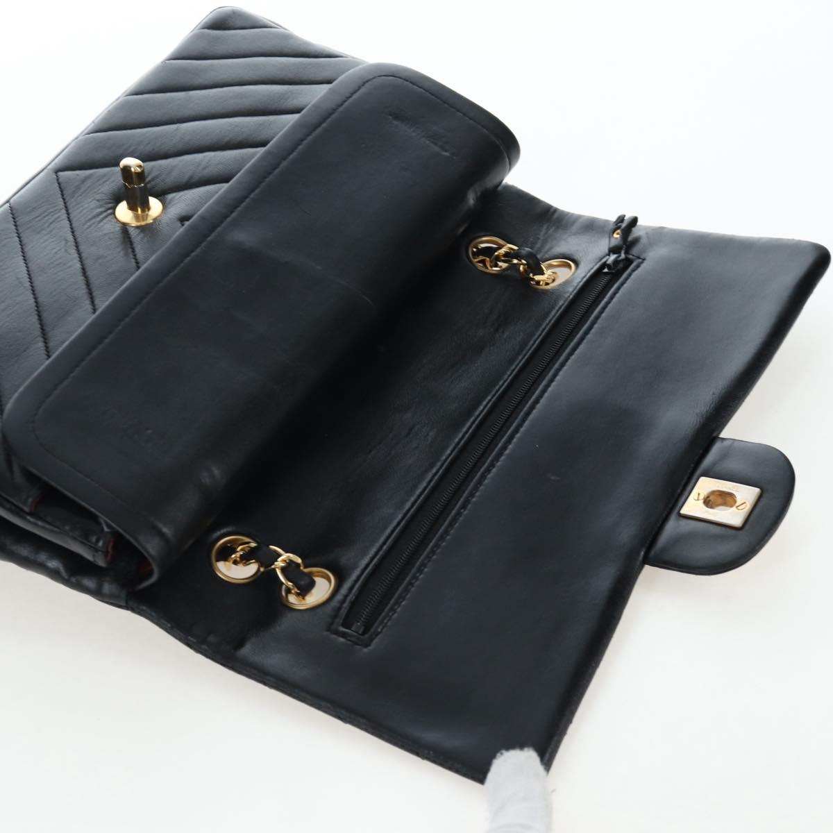 CHANEL V-stitch Chevron Double Flap Matelasse 25 Chain Shoulder Auth BA15583V
